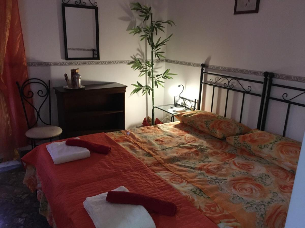 B&B Mistral Di Lizzio Salvatore Giarre Extérieur photo