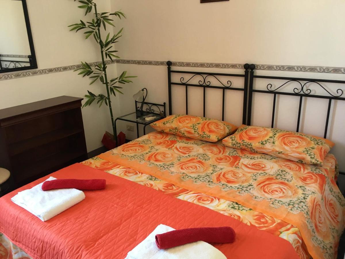 B&B Mistral Di Lizzio Salvatore Giarre Extérieur photo