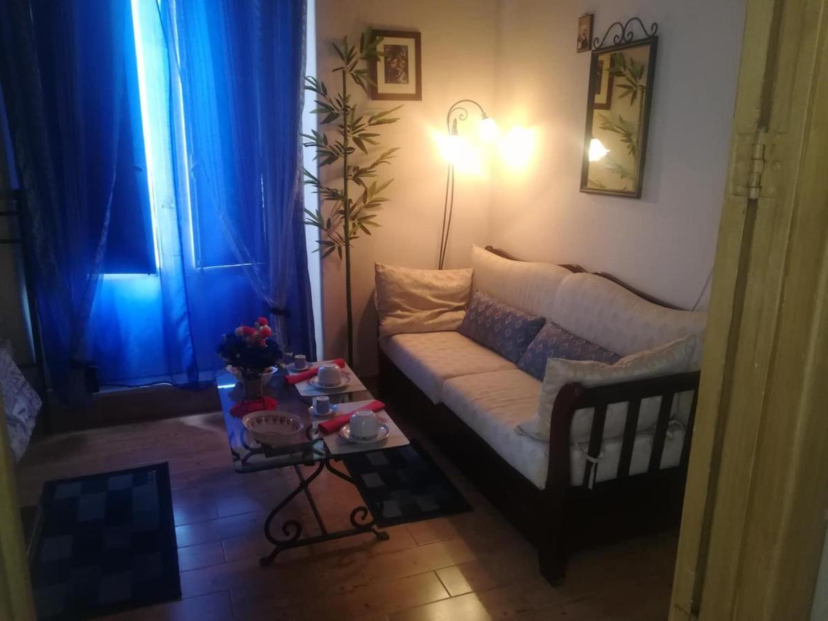 B&B Mistral Di Lizzio Salvatore Giarre Extérieur photo