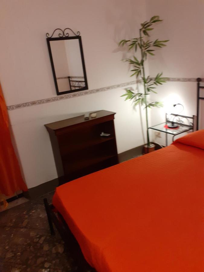 B&B Mistral Di Lizzio Salvatore Giarre Extérieur photo